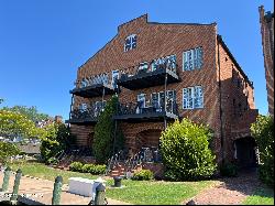 425 W Main Street Unit 303, Washington NC 27889