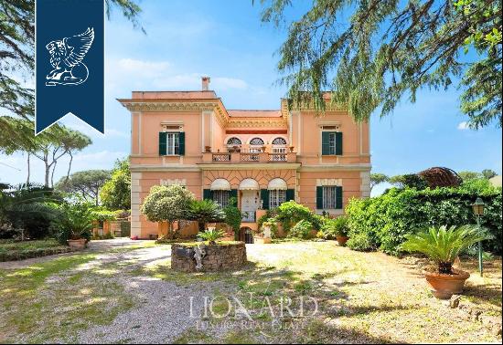 Elegance and tranquillity in the Eternal City: luxury villa for sale