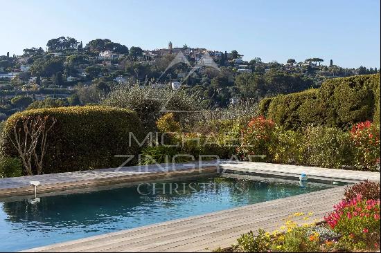 MOUGINS - Gated domain, hills and village view