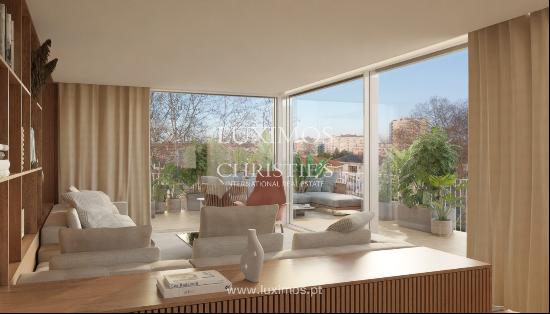 Three bedroom apartment with balcony, for sale, Porto, Portugal