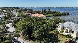 575 River Moorings Drive, Merritt Island, FL