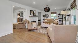 East Quogue, NY 11942