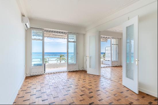 Exceptional seafront 2 beds apartment - Promenade des Anglais, Nice