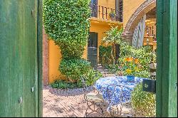 Casa Zaca, 3BR Centro Home with Rooftop & Garden