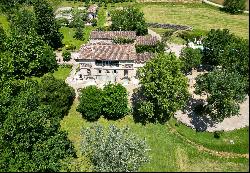 Magnificent late 18th century manor house entirely renovated