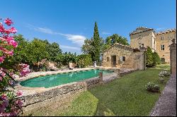 Uzès à 5 minutes - Château du 16ième siècle - Axe Nîmes et Avignon