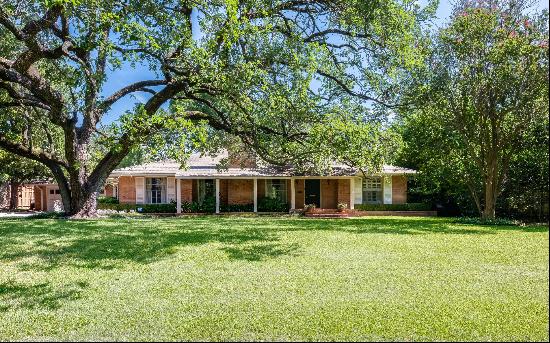 Preston Hollow Lease Opportunity