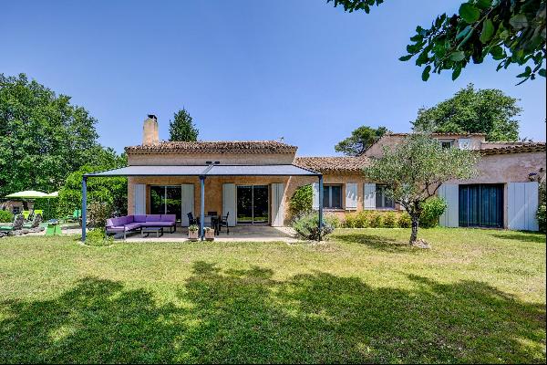 VENELLES - Quartier residentiel - proche village