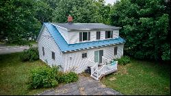 108 Enfield Road, Lincoln ME 04457