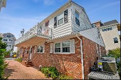 3 Dolphin Dr, Margate NJ 08402