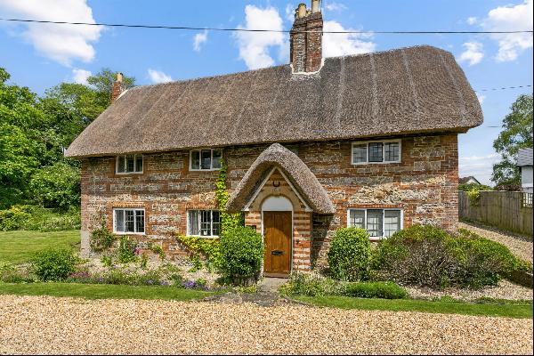 Beautiful house of great character in the charming and much-favoured village of Letcombe R