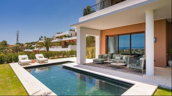 A contemporary apartment in the exclusive golf resort Finca Cortesin.