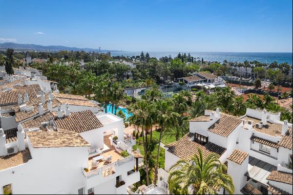 A south-facing duplex penthouse in Marbella's Golden Mile.