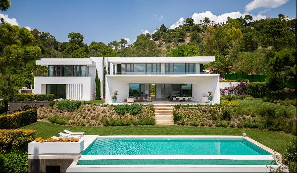 A stunning contemporary villa in an exclusive enclave of just four residences.