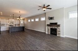 14434 Holcomb Avenue, Urbandale IA 50323