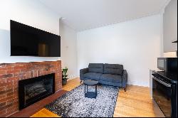 2075 Av. Lincoln Unit 9, Montréal (Ville-Marie) QC H3H1J1