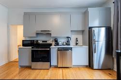 2075 Av. Lincoln Unit 9, Montréal (Ville-Marie) QC H3H1J1