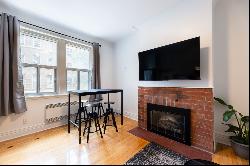 2075 Av. Lincoln Unit 9, Montréal (Ville-Marie) QC H3H1J1