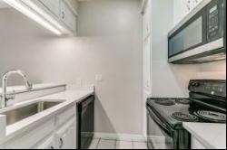 3909 Rawlins Street #105, Dallas TX 75219