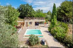 Aubagne, Les Solans - Family Home on Vast Grounds with Pool