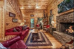 Quintessential Mountain Retreat in Sought-after Gated Community