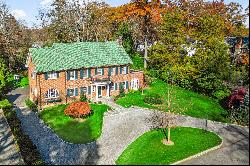 Magnificent Center Hall Colonial 