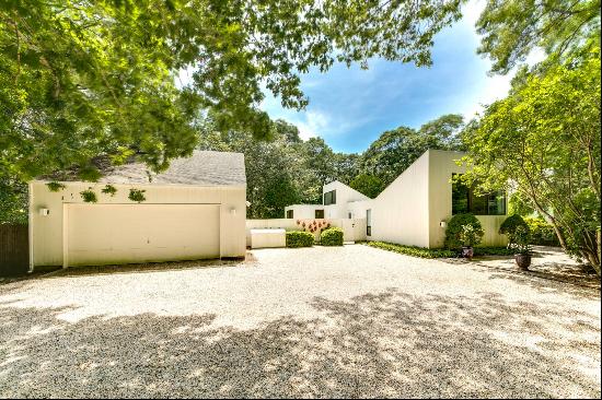 2 Old Orchard Lane, East Hampton, NY, 11937, USA