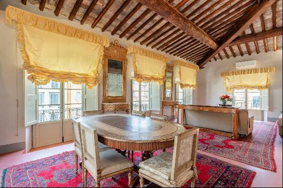 Elegant apartment in the Heart of Lucca