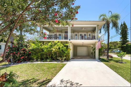 221 Tarpon Street, Key Largo