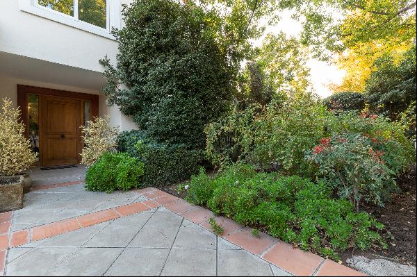 Provencal-style house in Piedra Roja - Chicureo