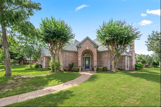 Prime Corner Home in the Beautiful Rancho Serena Community of Keller, Texas