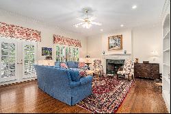 Elegant Georgian in Exclusive Enclave in the Heart of Sandy Springs