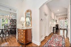 Elegant Georgian in Exclusive Enclave in the Heart of Sandy Springs