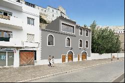 Detached house in the harbour of Mahon, Menorca