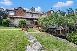 20615 Helotes Creek Road, Helotes, TX 78023