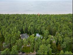 Land plot in exclusive place next by the Baltic sea