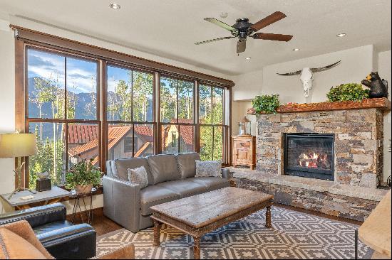 Mountain Luxury In A Premier Location