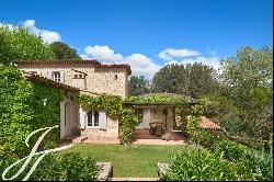 Mansion with 1.5-hectare park for rent in Chateauneuf-Grasse