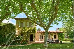 Mansion with 1.5-hectare park for rent in Chateauneuf-Grasse