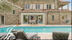 Renovated villa with swimming pool and 2 studio annexes for rent in Saint-Paul-de-Vence