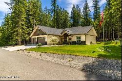 28 Camas Dr, Priest River ID 83856