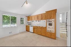 184 Tewkesbury Road, Scarsdale NY 10583