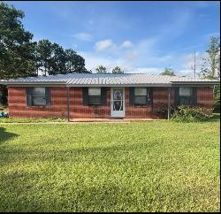 1299 Douglass Crossroads Xrd, DeFuniak Springs FL 32435