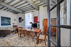 House in the historic centre of Arles, 3 bedrooms and small terrace