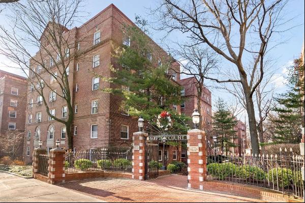 117-01 Park Lane S Unit C4J, New York City NY 11418