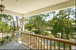 980 E Pine, St. George Island FL 32328