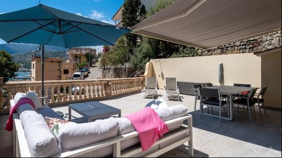 Apartment with partial sea views for sale in Puerto de Soller, M, Soller 07100