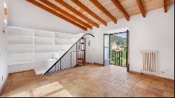 Charming mallorquin house with mountain views for sale in Esporl, Esporles 07190