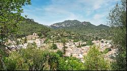 Charming mallorquin house with mountain views for sale in Esporl, Esporles 07190