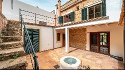 Charming mallorquin house with mountain views for sale in Esporl, Esporles 07190